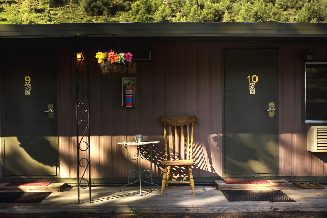 Cozy Mountain Motel Austin ภายนอก รูปภาพ