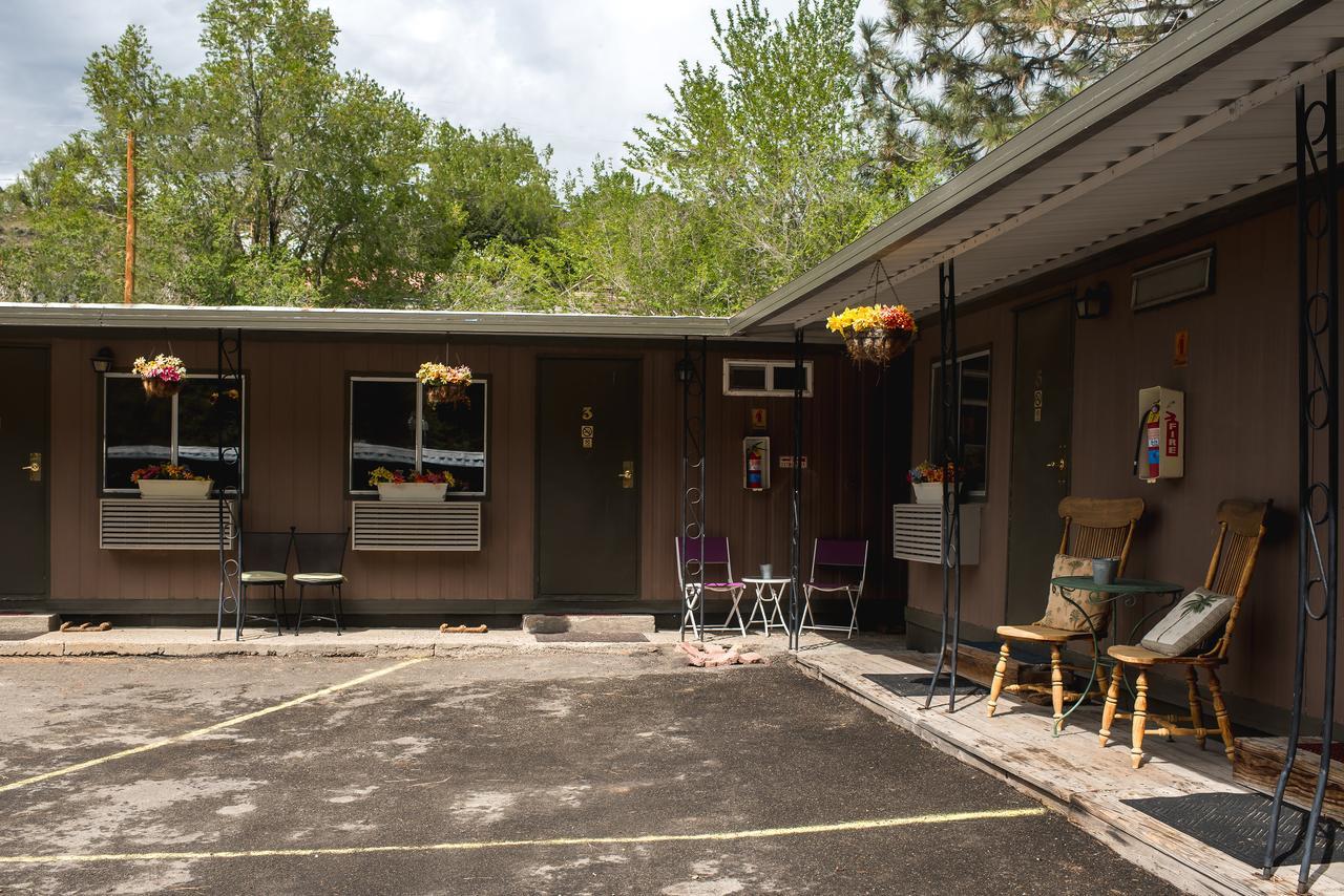 Cozy Mountain Motel Austin ภายนอก รูปภาพ